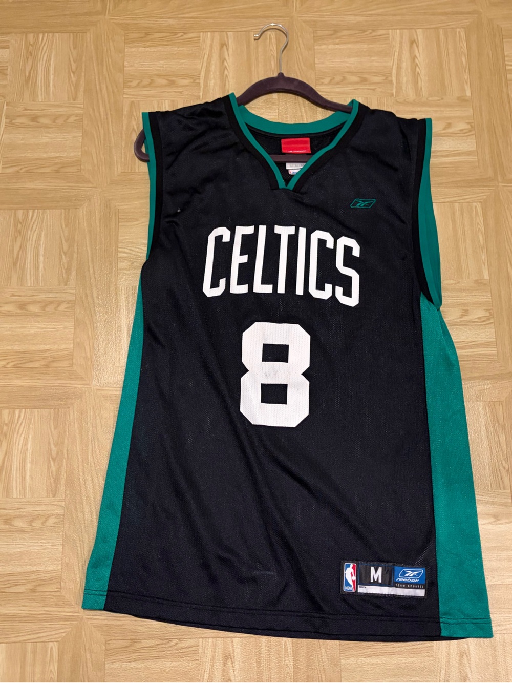Vintage Reebok Boston Celtics Antoine Walker NBA Basketball Jersey size medium